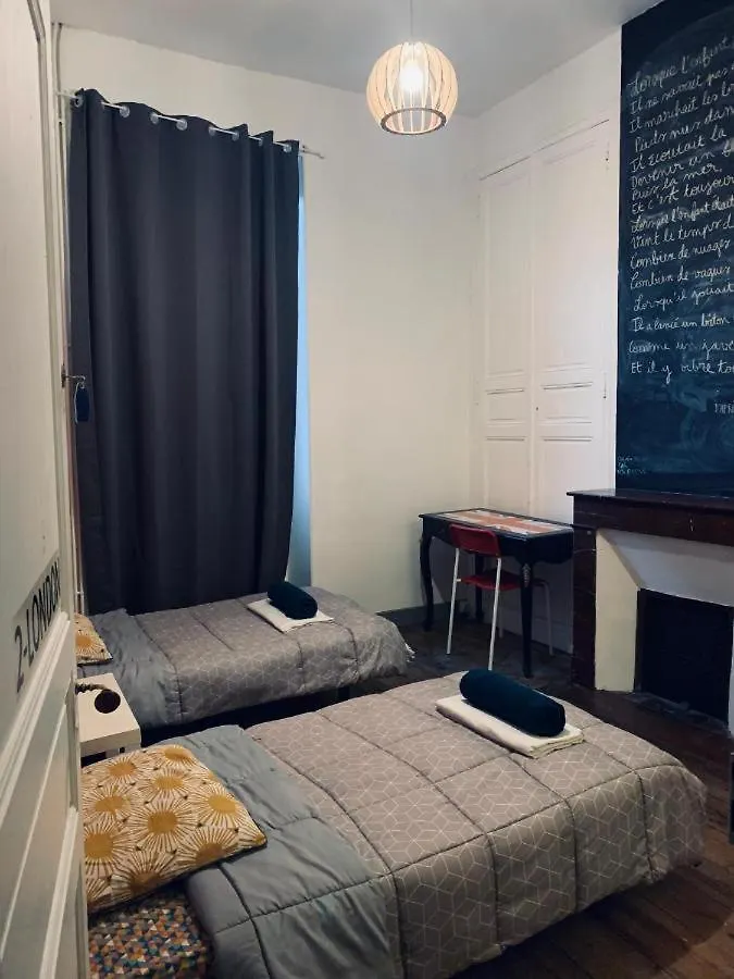 White Chapel Bed & Breakfast Condom